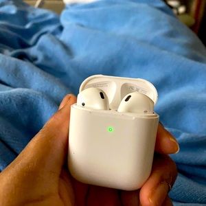 Apple Airpods